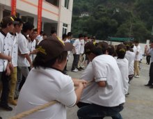 福建新东方烹饪学校:第三场拔河比赛,我们都是好样的