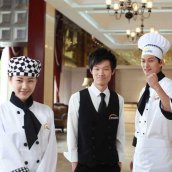 福州新东方烹饪学校:九月学什么技术?——学厨师实现华丽逆