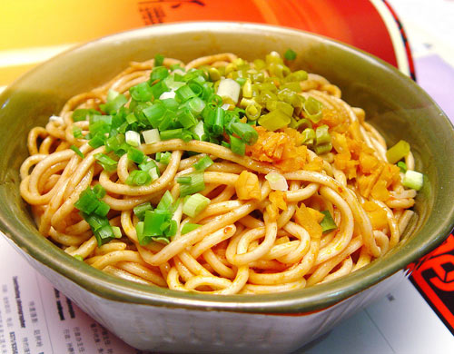 舌尖上的美食:武汉热干面-福建新东方厨师培训