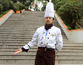 吴帆:爱美食 爱烹饪 福建新东方烹饪学校