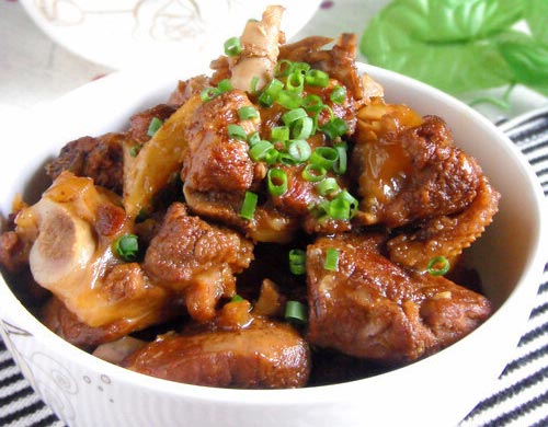 干香啤酒鸭-福建厨师学校美食推荐_新东方烹饪