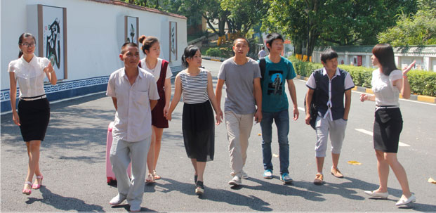 福建新东方烹饪学校——校企合作班 校企合作班 · 火热报名中