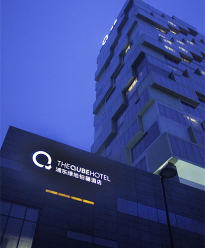 �����¶������ѧУ